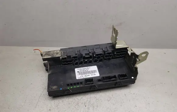 Mercedes-Benz C W203 Fuse module 2035451801