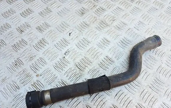 BMW 5 E39 Engine coolant pipe/hose 2247820 11532247820