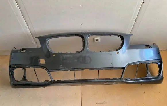 BMW 5 F10 F11 Front bumper 7331706 5111