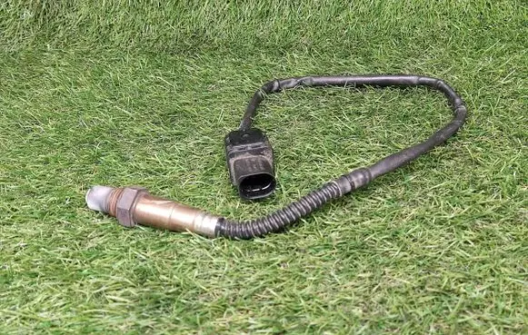 Audi A8 S8 D3 4E Lambda probe sensor 079906262M 0258007336