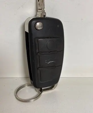 Audi A6 S6 C6 4F Ignition key/card 4F0837220D 033140101