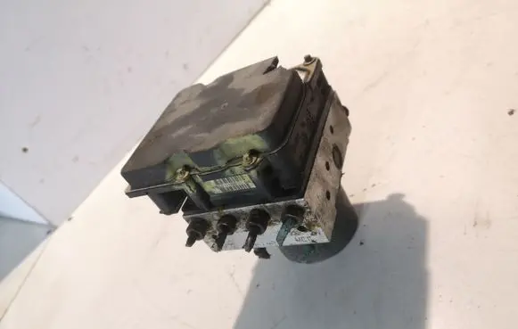 Renault Scenic II - Grand scenic II ABS Pump 8200344607 0265234138 84BO2AAY2