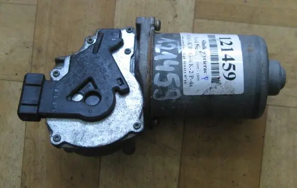 Ford Fiesta Front wiper linkage and motor