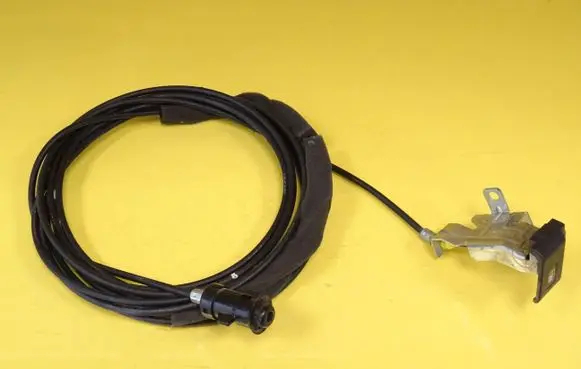 Honda CR-V Fuel cap flap release cable 