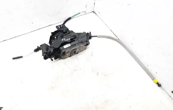 Mercedes-Benz C W205 Front door lock A0997201800