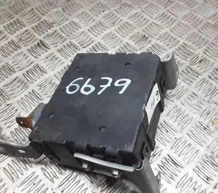 Toyota Prius (XW20) Brake system control unit/module 8968033010 69J20212 69M85002