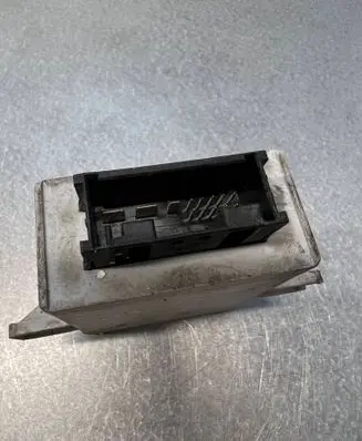 BMW 5 E39 Immobilizer control unit/module 6905667
