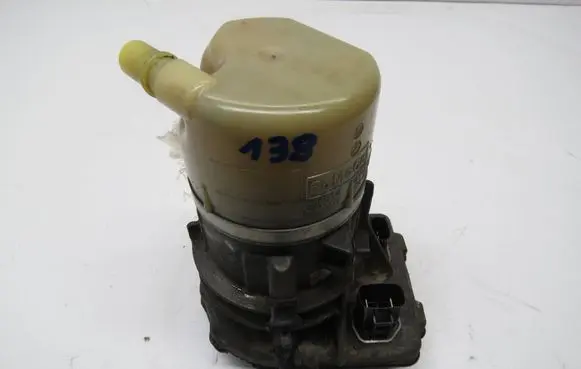 Volvo S60 Power steering pump 3K514