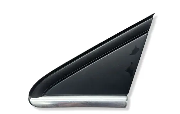 Mercedes-Benz B W247 Fender end trim A2476922100