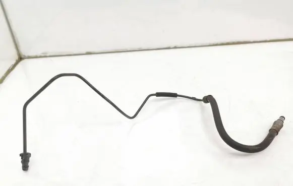 Volvo V40 Clutch pipe/line 31325230