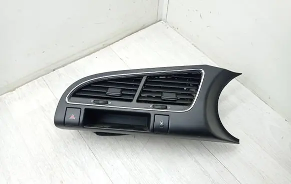 Peugeot 3008 I Dash center air vent grill 9688612577 V14102 63196035