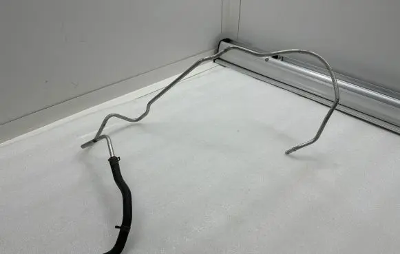 Tesla Model S Electric car engine cooling hoses/pipes A082448 GB16897