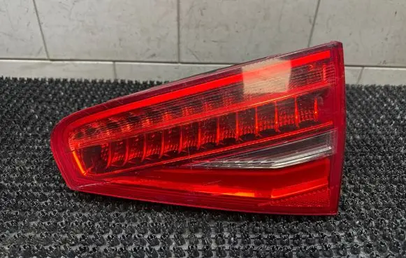 Audi A4 S4 B8 8K Tailgate rear/tail lights 01091702 13S2SD010917020019