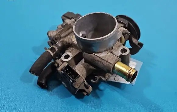 Toyota Corolla E110 Throttle body valve 2227022050 IMPRK1530714