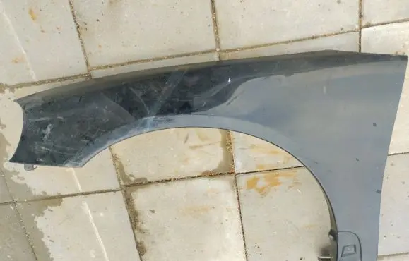 Chrysler Sebring (ST-22 - JR) Fender MR535735