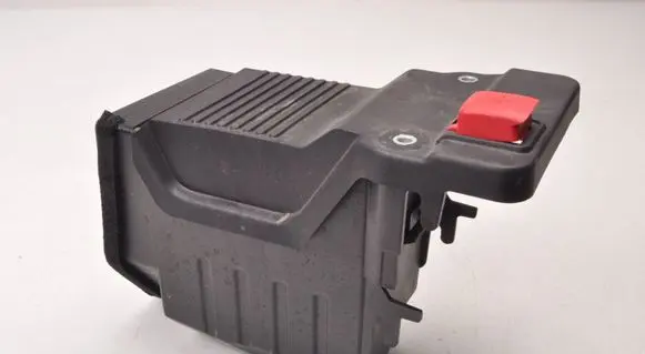Volvo S90, V90 Battery box tray 32244071