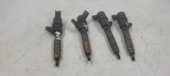 Renault Kangoo I Fuel injectors set 0445110109A