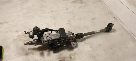 Opel Grandland X Steering wheel axle 9820460277