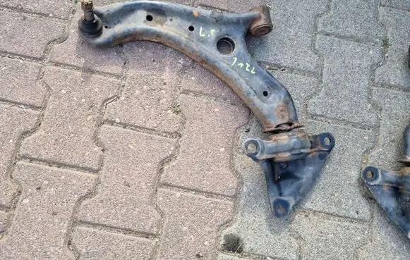 Honda Jazz Front control arm LEWY