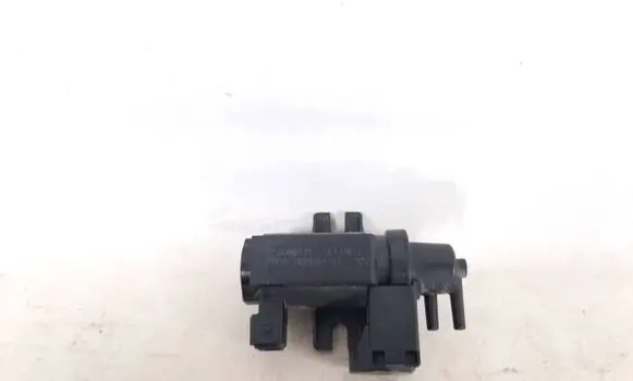 BMW 6 F06 Gran coupe Turbo solenoid valve 7626351 7584628 11747626351