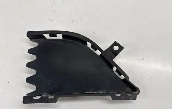 Chrysler 300C Front bumper lower grill 68295621AA