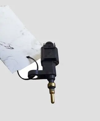Volkswagen Golf VII Coolant temperature sensor 03F919501B