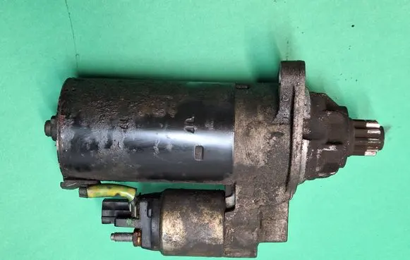 Volkswagen Transporter - Caravelle T5 Starter motor
