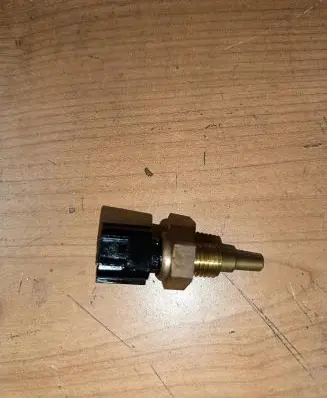 Subaru Outback (BS) Coolant temperature sensor 22630AA230