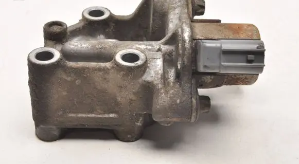 Honda Accord Breather valve 