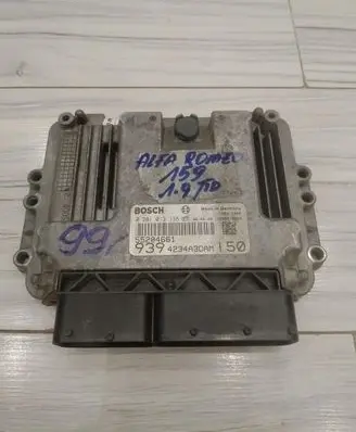 Alfa Romeo 159 Engine control unit/module ECU 0281013138