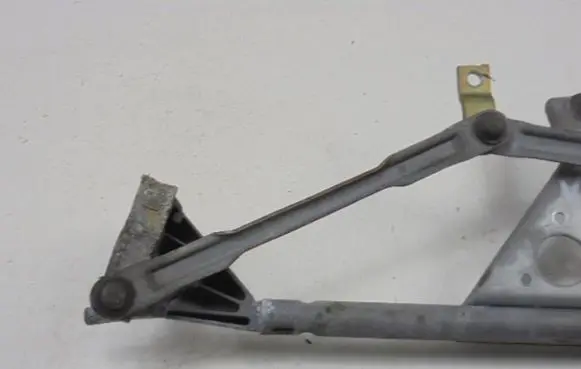 Volvo S70 V70 V70 XC Front wiper linkage 9127592