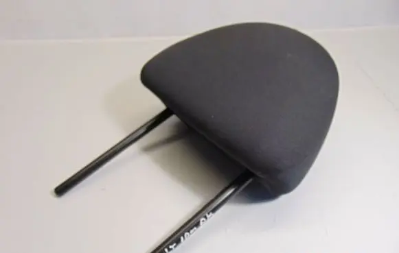 Mitsubishi Colt Front seat headrest 