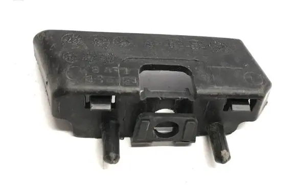 Dodge RAM Front bumper mounting bracket 55277480