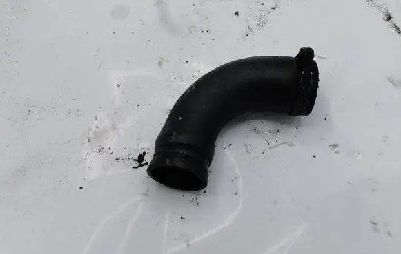 Ford Focus Intercooler hose/pipe NOCODE