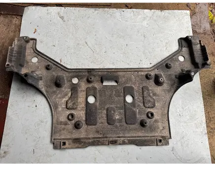 KIA EV6 Engine splash shield/under tray 84291GI000