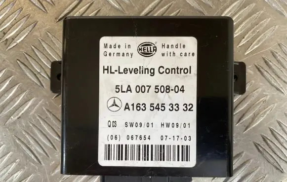 Mercedes-Benz ML W163 Light module LCM A1635453332 067654 5LA00750804