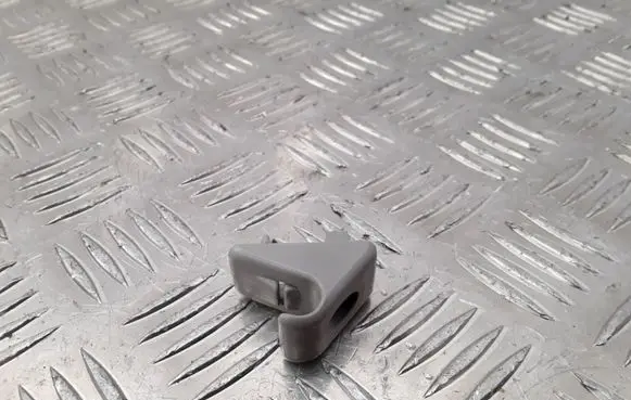 KIA Rio Sun visor clip/hook/bracket 