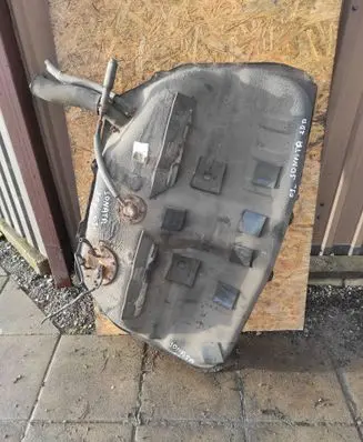Hyundai Sonata Fuel tank 