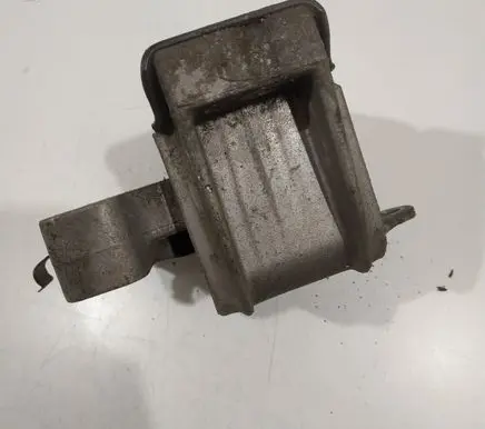 Volkswagen Golf IV Engine mount bracket 1JO199555