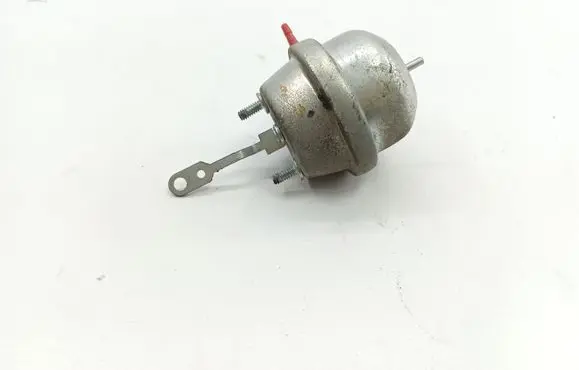 Ford Mondeo MK II Vacuum valve 3613513