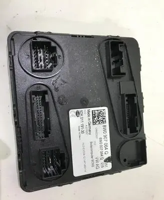Audi A4 S4 B9 Comfort/convenience module 8W0907064Q |0000000000