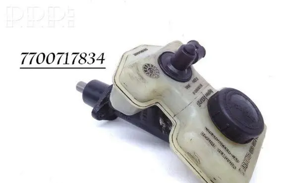 Master brake cylinder