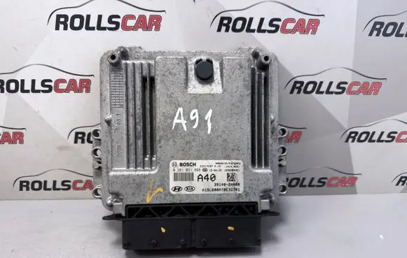 KIA Sportage Engine control unit/module 0281031888 EDC17C57 391402A400