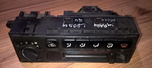 Subaru Legacy Climate control unit