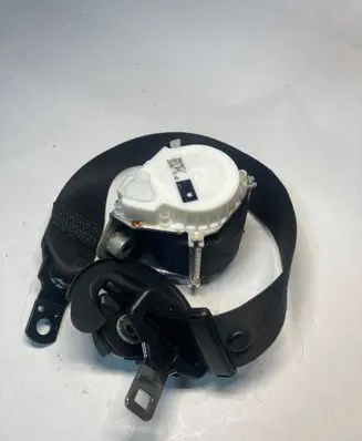 BMW X3 E83 Front seatbelt 34003071B 200407