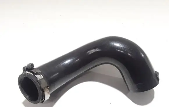 Hyundai ix 55 Intercooler hose/pipe 090311