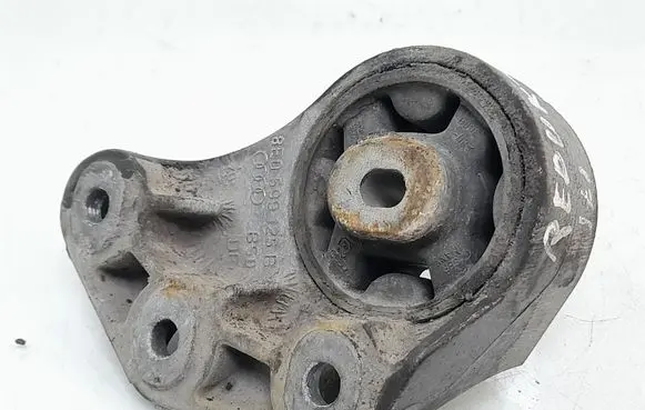 Audi A4 S4 B7 8E 8H Rear differential mounting bracket 8E0599125B