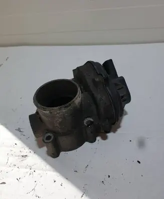 Ford Focus Throttle body valve VP256U9E927F