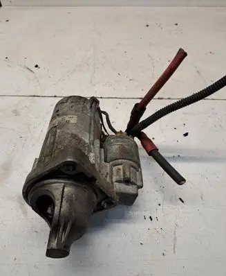 BMW 5 E60 E61 Starter motor 7787354 D7G4