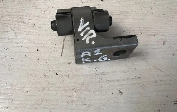 Audi A2 Rear door upper hinge 8Z0833401B